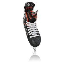 Load image into Gallery viewer, TRUE HZRDUS 9X Ice Hockey Skates - Jr
