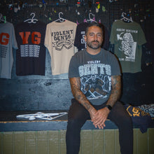 Load image into Gallery viewer, Showstopper Vintage Tee
