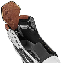 Load image into Gallery viewer, Tour Volt KV1 White Roller Hockey Skates
