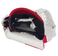 Load image into Gallery viewer, Vaughn Hockey VP SLR4 INTERMEDIATE CATCH GLOVE
