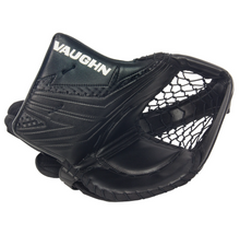 Load image into Gallery viewer, Vaughn Hockey VP SLR4 INTERMEDIATE CATCH GLOVE
