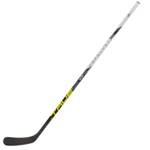 Load image into Gallery viewer, True Catalyst XS3 Grip Senior Composite Hockey Stick
